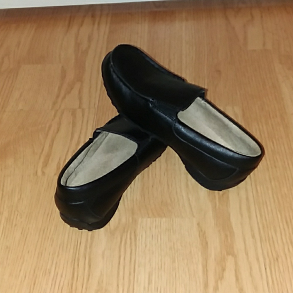 Causal boys shoes